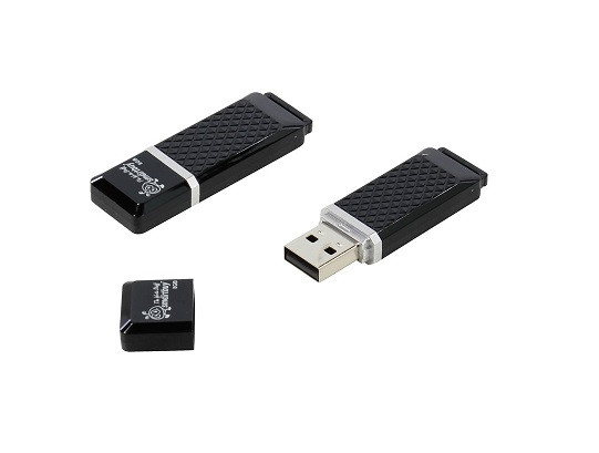 USB 2.0  накопитель SMARTBUY 8GB Quartz series Black  (SB8GBQZ-K)
